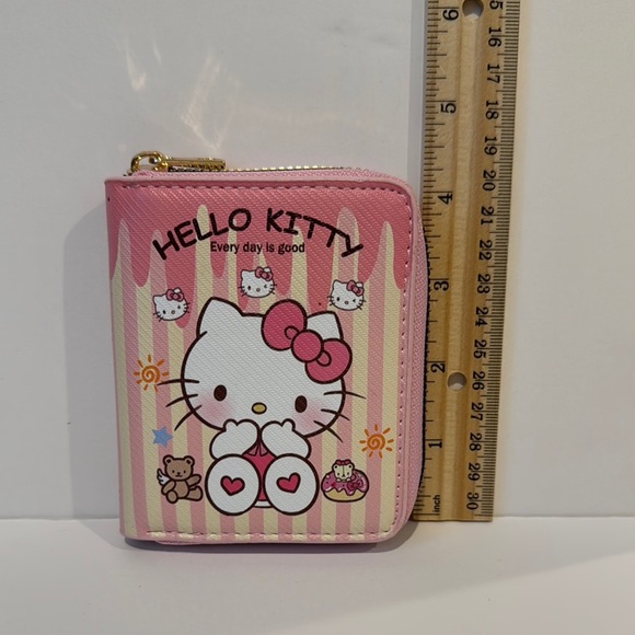 Hello Kitty Pink Zipper Coin Purse Wallet NWT - Picture 3 of 6